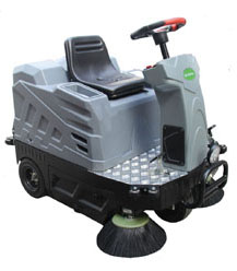 奥科奇OS-V1迷你型车间驾驶式-电动扫地车